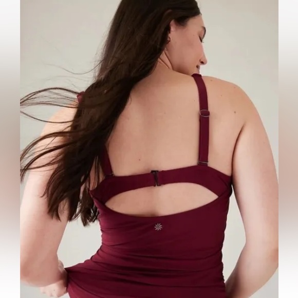 ❤️ Athleta Square Neck Bra Cup Tankini // CoffeeBerry - Picture 2 of 8